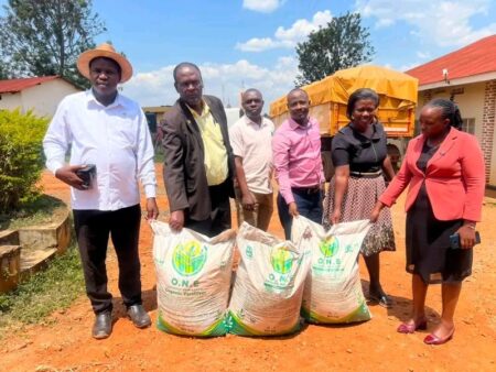 Rukungiri Farmers Set for Government-Supported Manure as 900 Bags Arrive